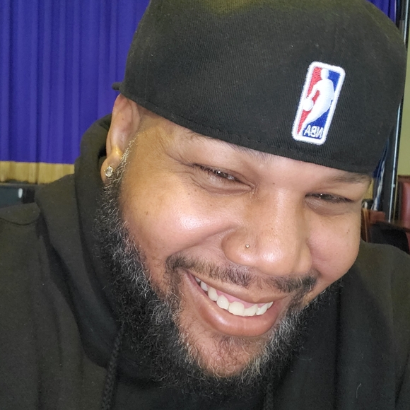 Meet your Posher, Shawn - Picture 5 of 8